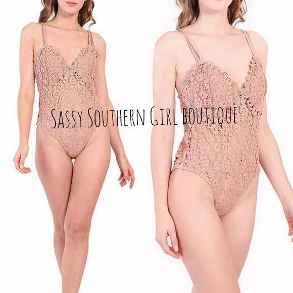 ⭐🆕Boho Rose blush pink crochet bodysuit - Picture 6 of 9